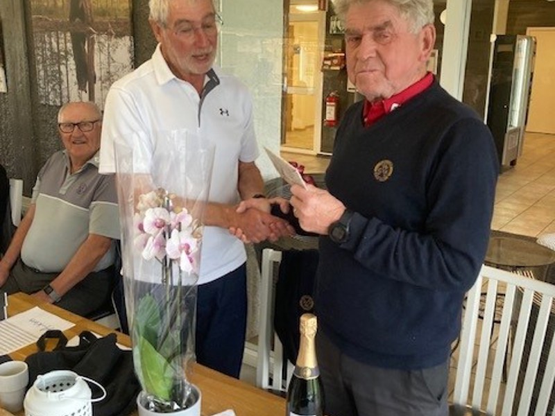 Herrveteranerna tackar för säsongen