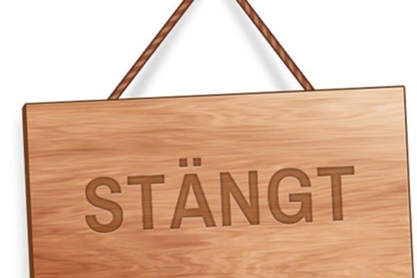 Caféet och kansliet på östra stänger för säsongen. 